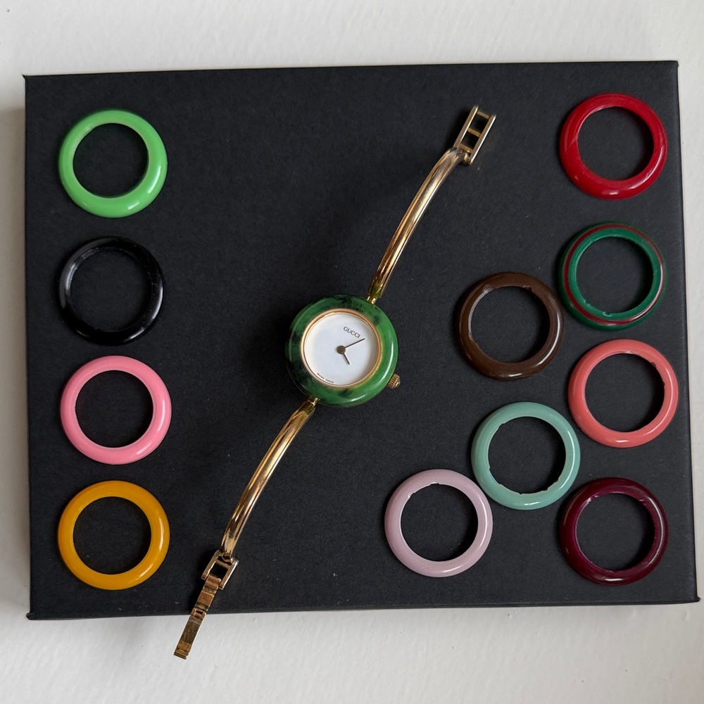 Gucci Gold Tone Bracelet Watch with Interchangeable Color Bezels